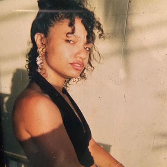 Meet your Posher, V - Picture 9 of 10